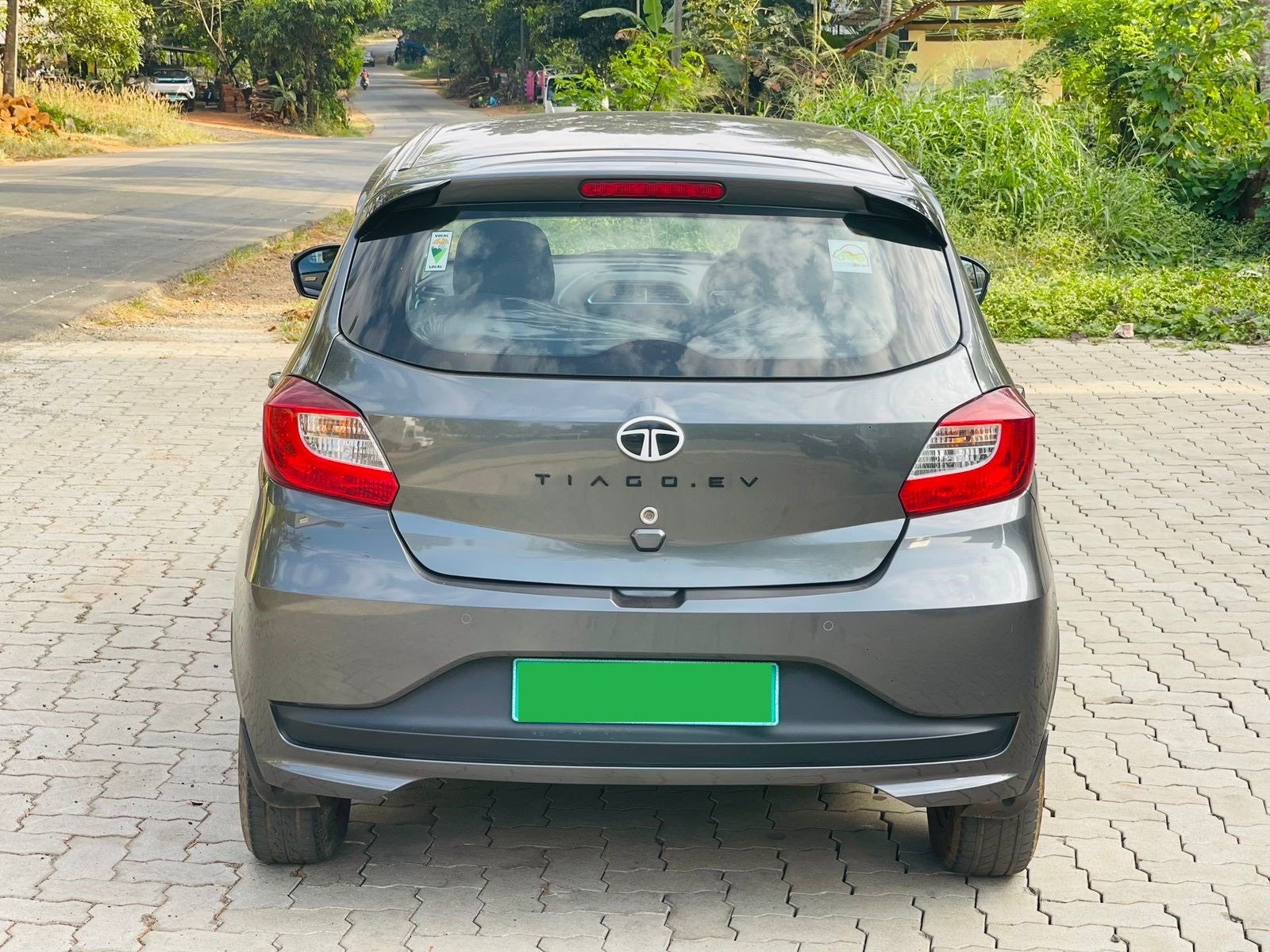 TATA – TIAGO EV XT LR