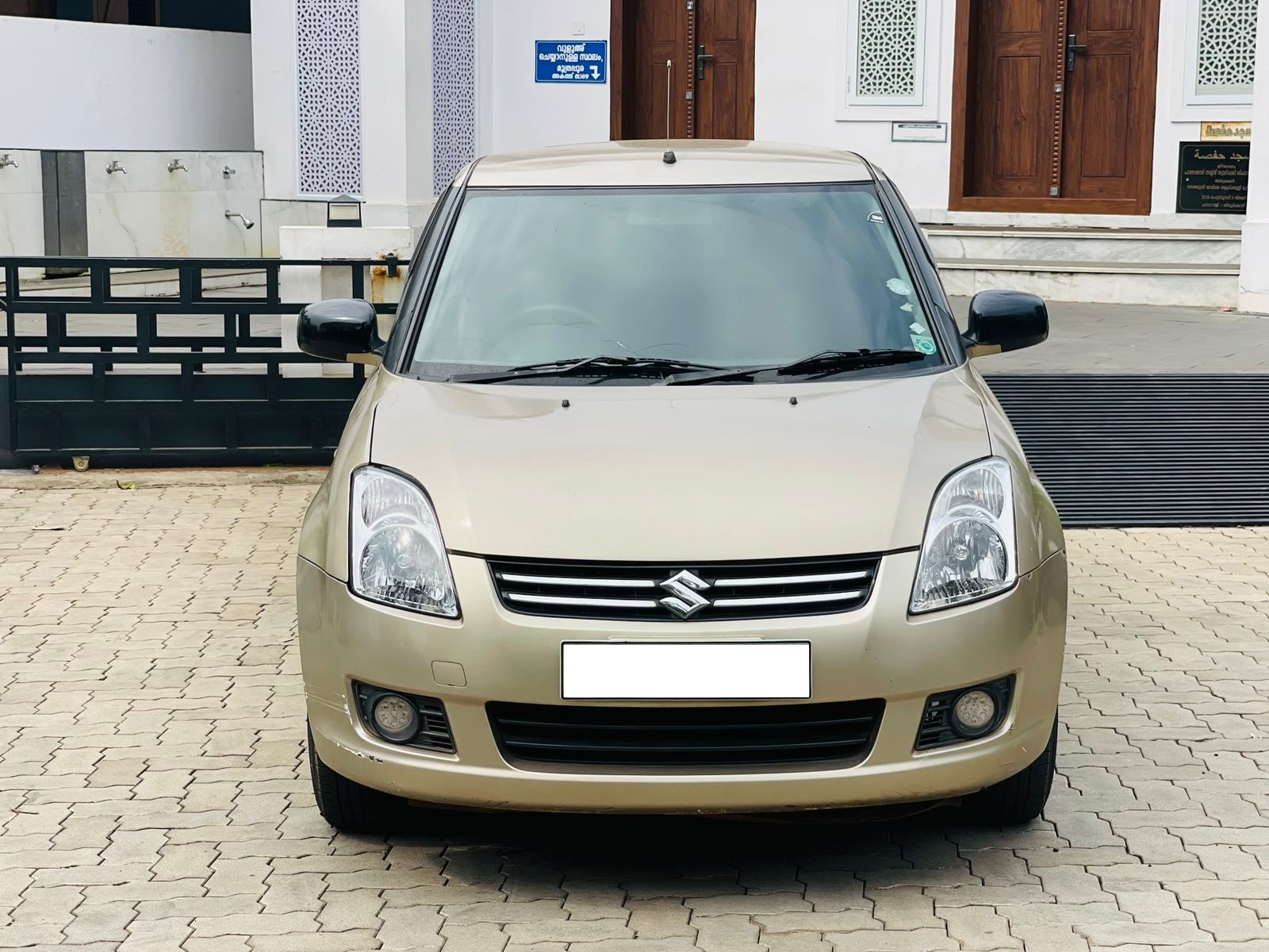 MARUTI – SWIFT DZIRE VDI