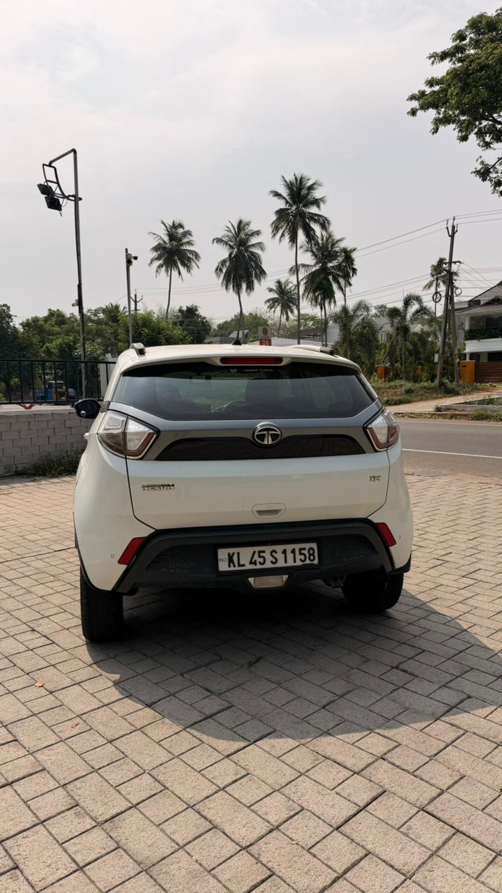 TATA – NEXON XM DIESEL
