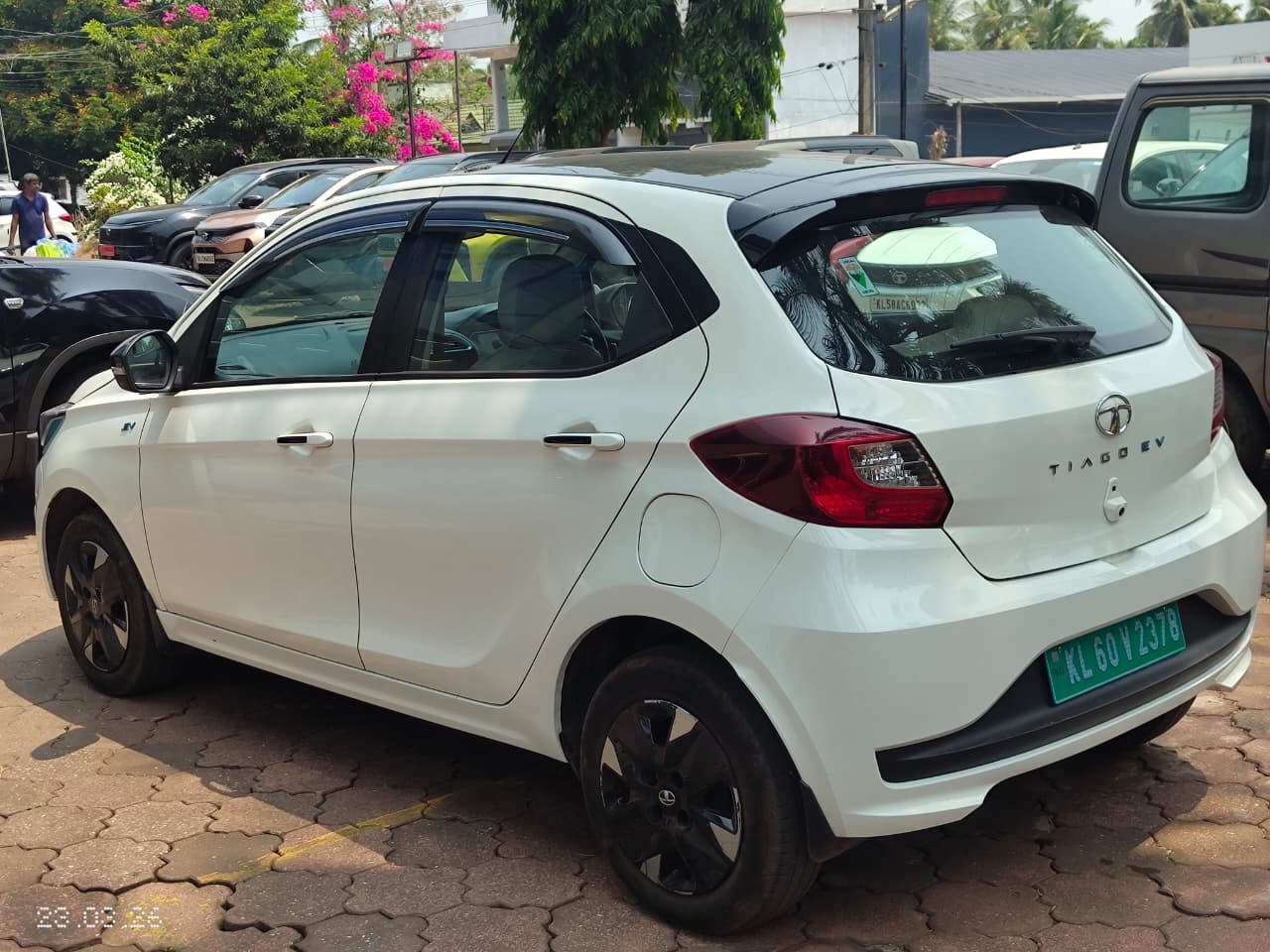 TATA – TIAGO EV XZ+