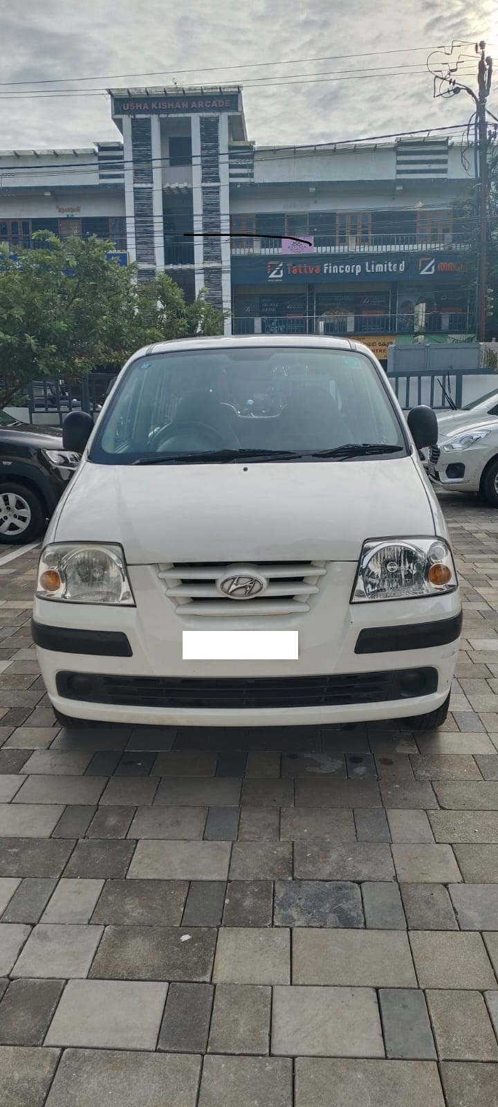 HYUNDAI SANTRO – GL PLUS