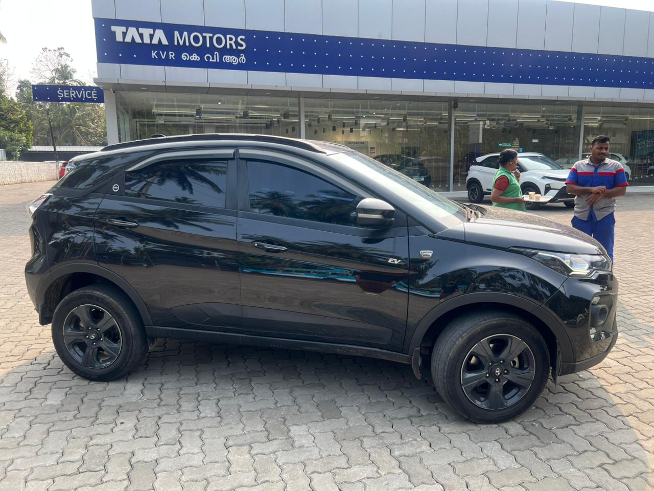 TATA -NEXON EV 2.0 XZ+ LUX DK
