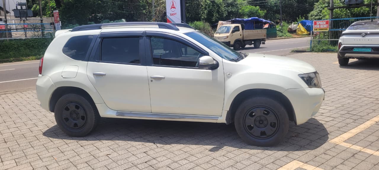 NISSAN – TERRANO XL