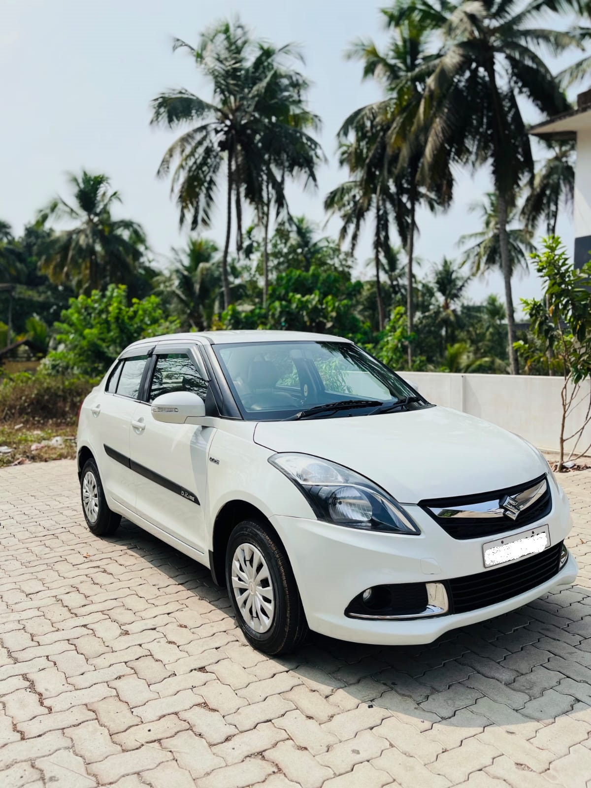 MARUTI-SWIFT DZIRE-VDI
