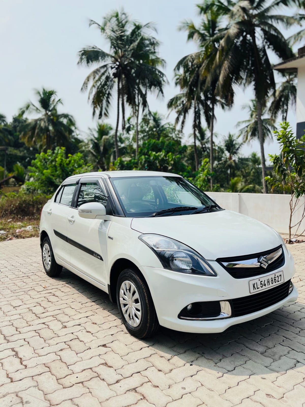 MARUTI-SWIFT DZIRE-VDI