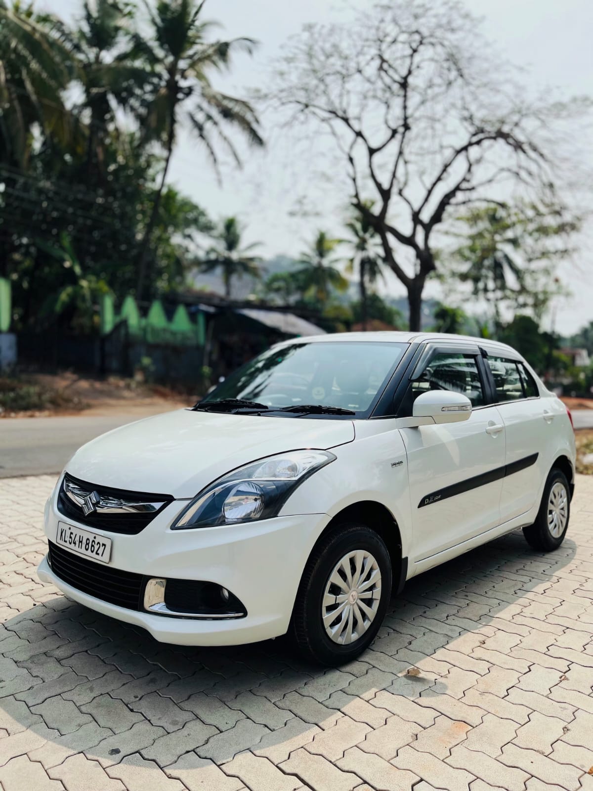 MARUTI-SWIFT DZIRE-VDI