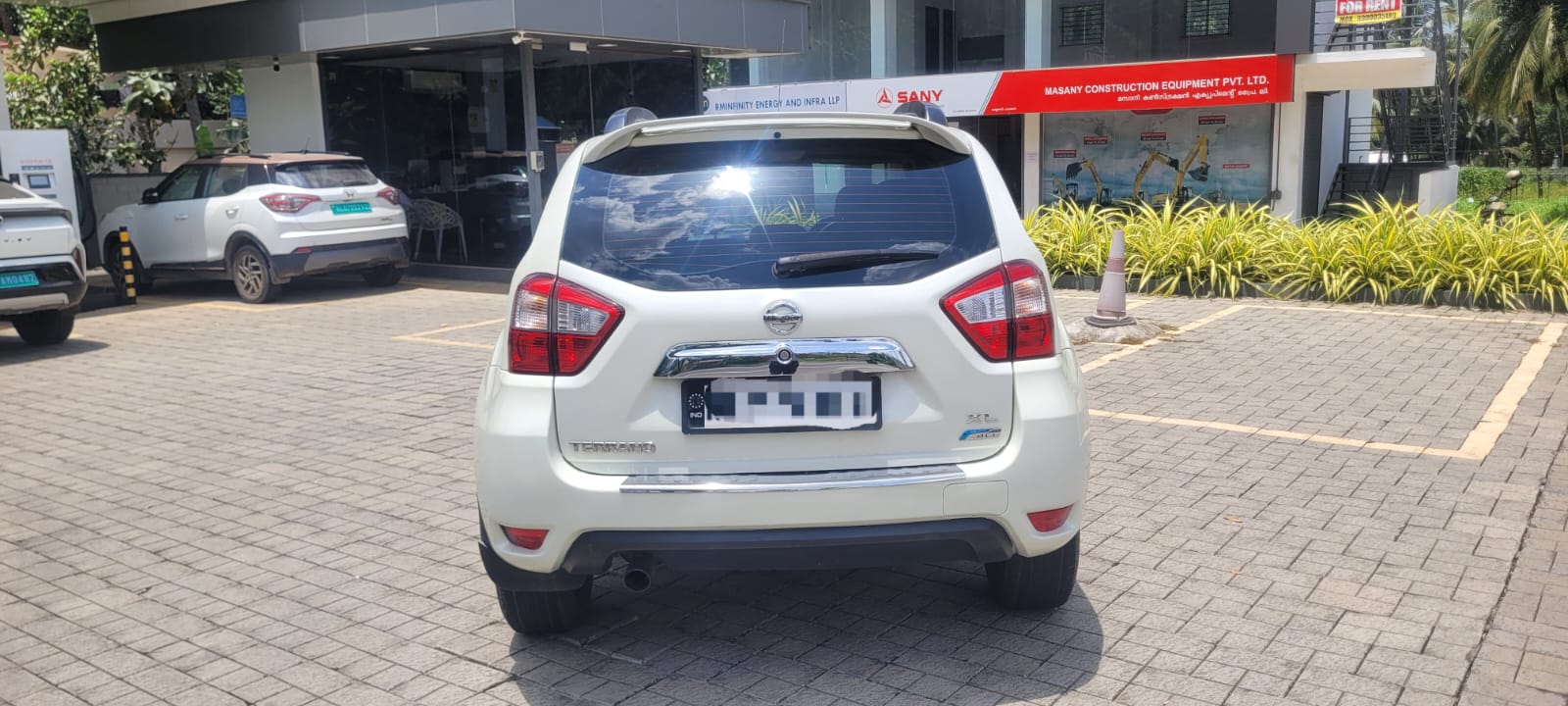 NISSAN – TERRANO XL
