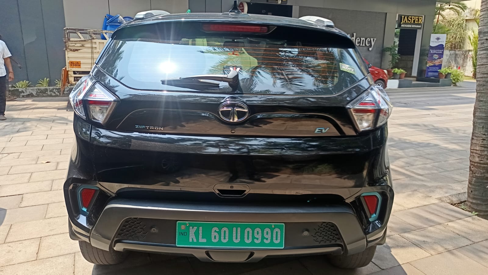 TATA – Nexon EV Dark XZ+