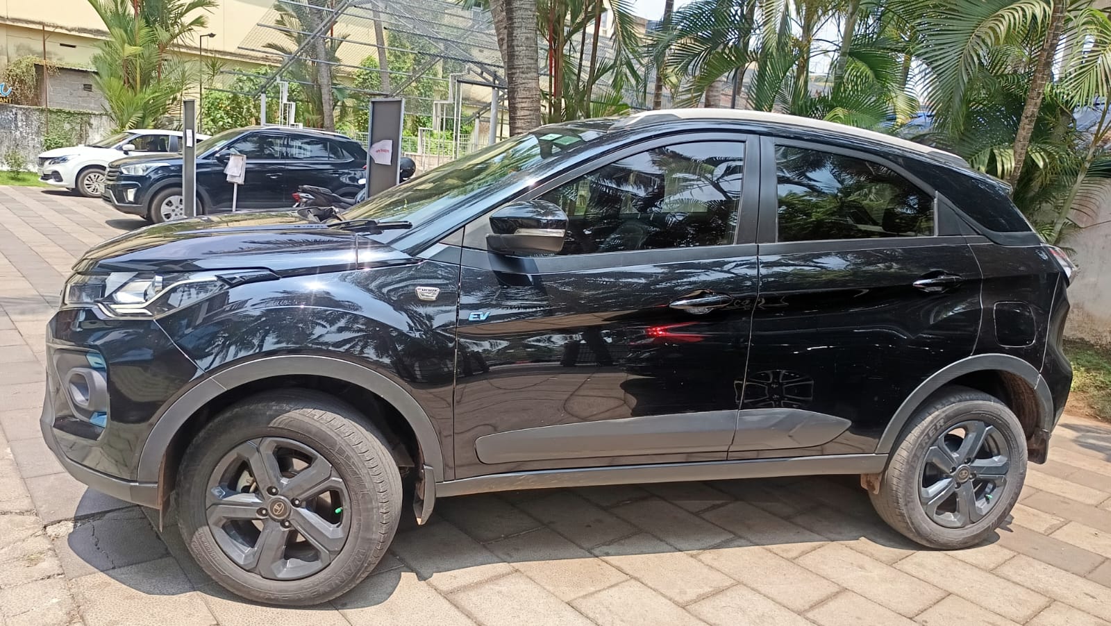 TATA – Nexon EV Dark XZ+