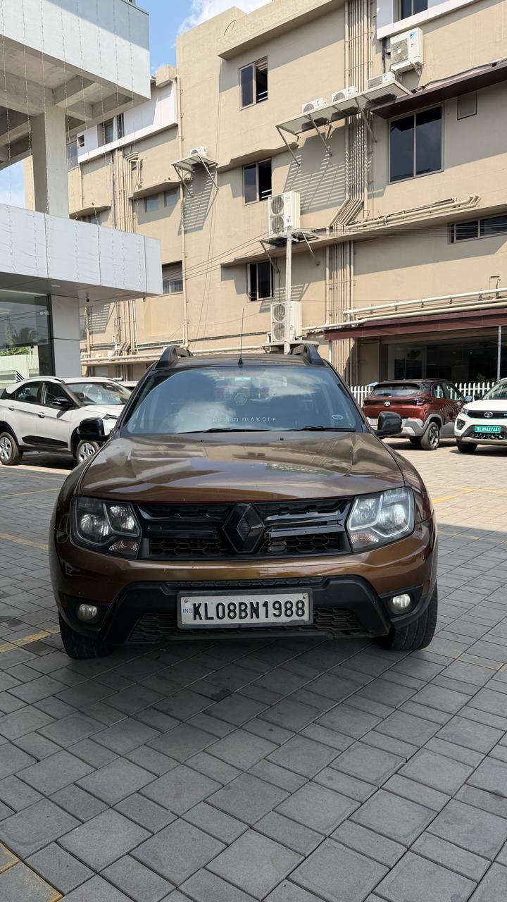 RENAULT – DUSTER RXZ