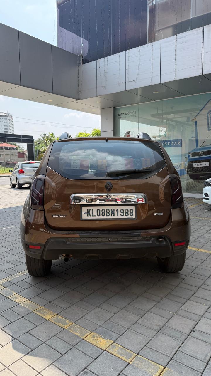 RENAULT – DUSTER RXZ