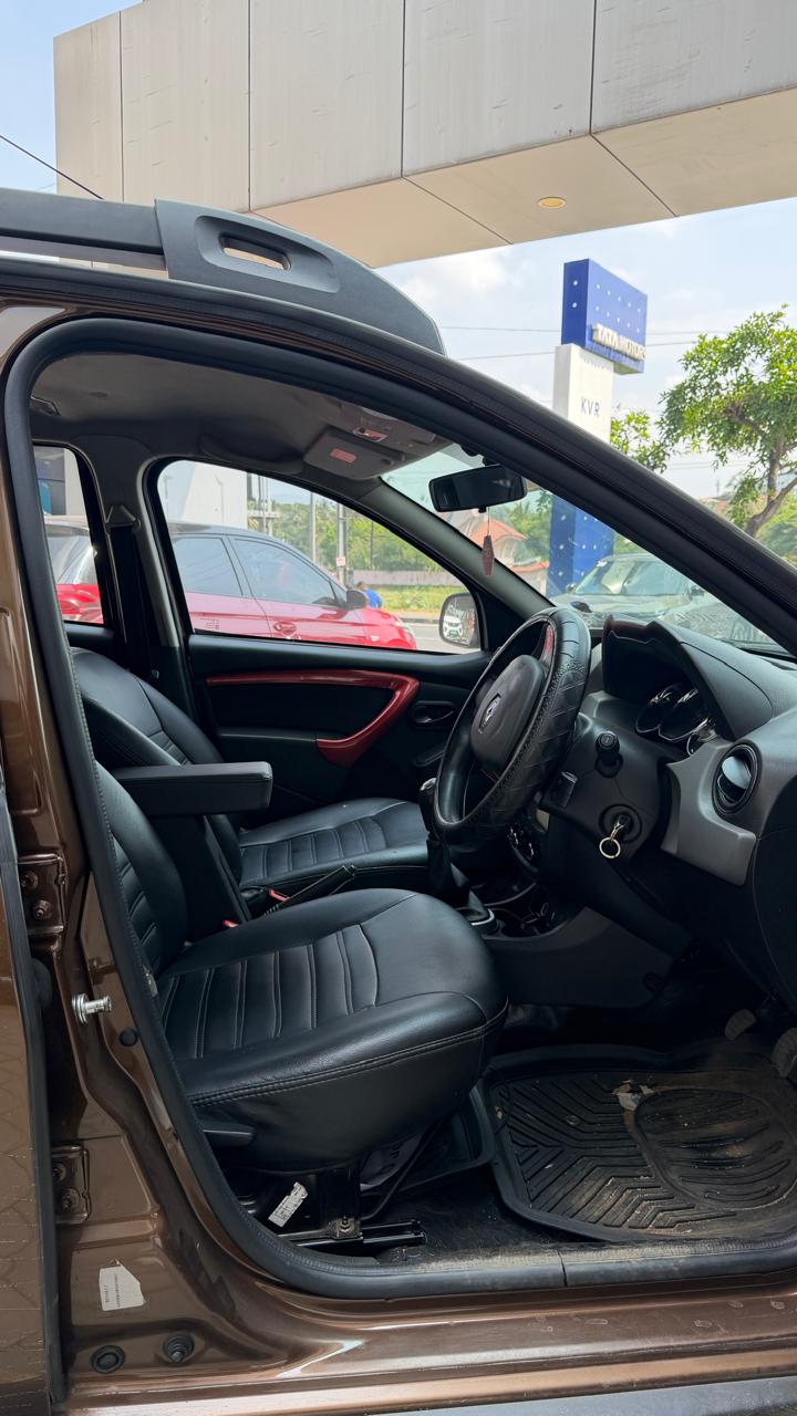 RENAULT – DUSTER RXZ