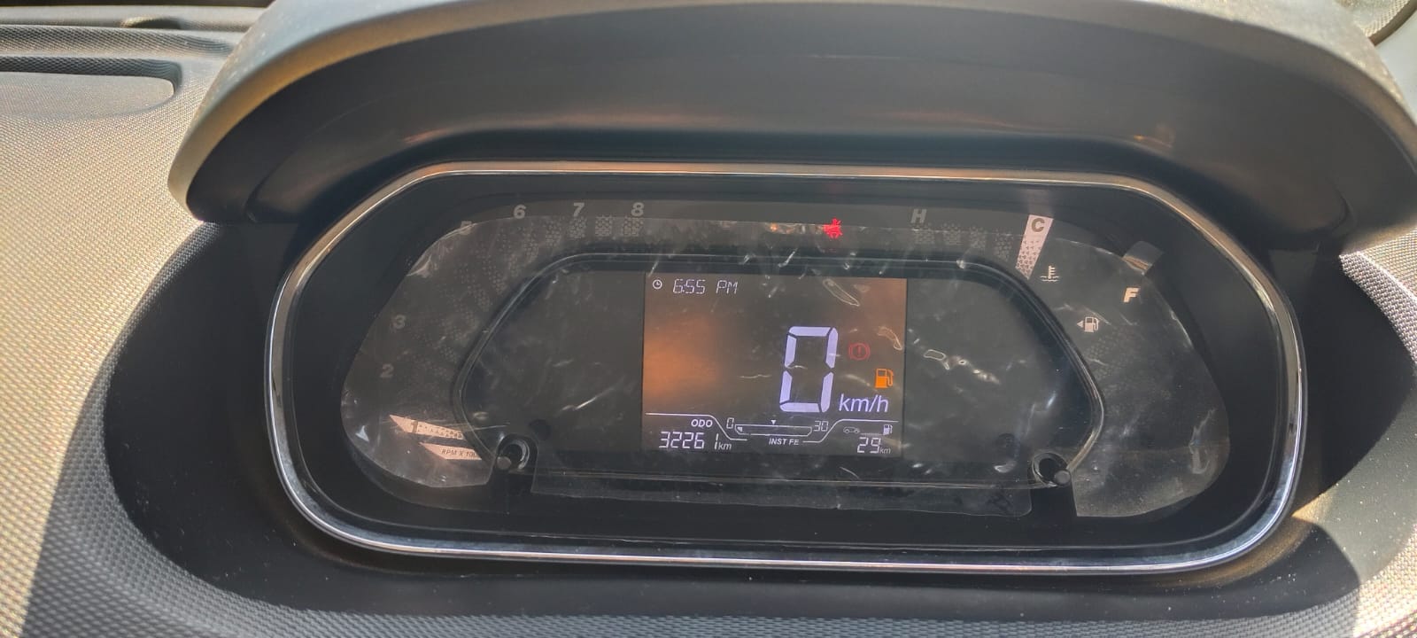 TATA TIAGO – XT