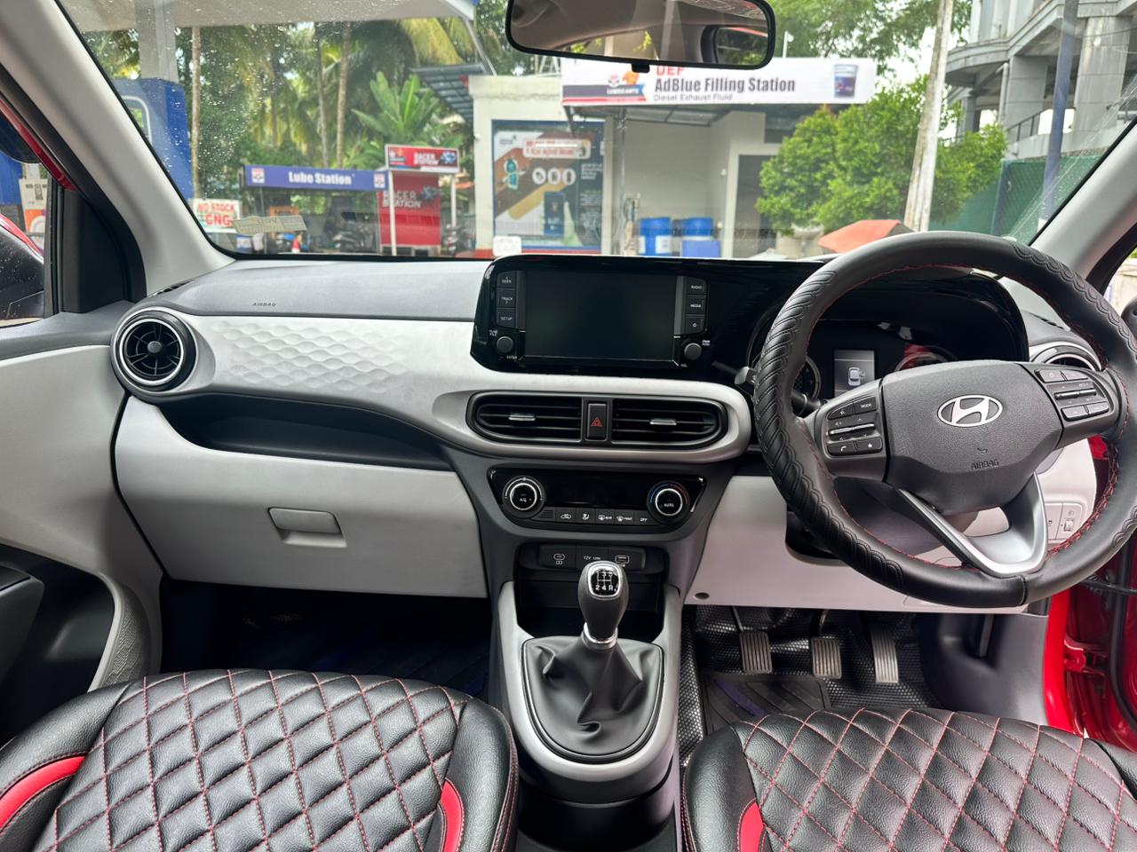 GRAND i10 NIOS SPORTZ