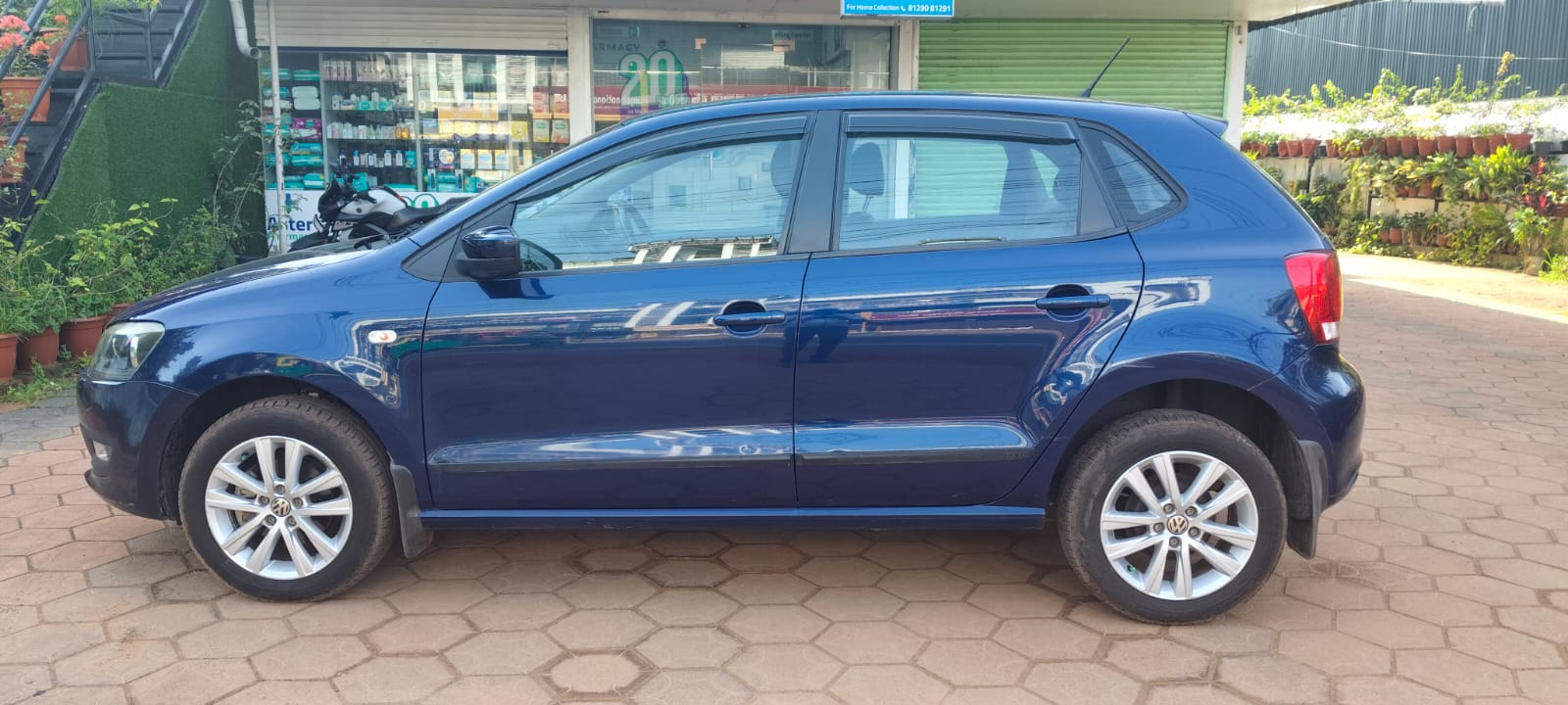 VOLKSWAGEN POLO 1.2 HIGHLINE