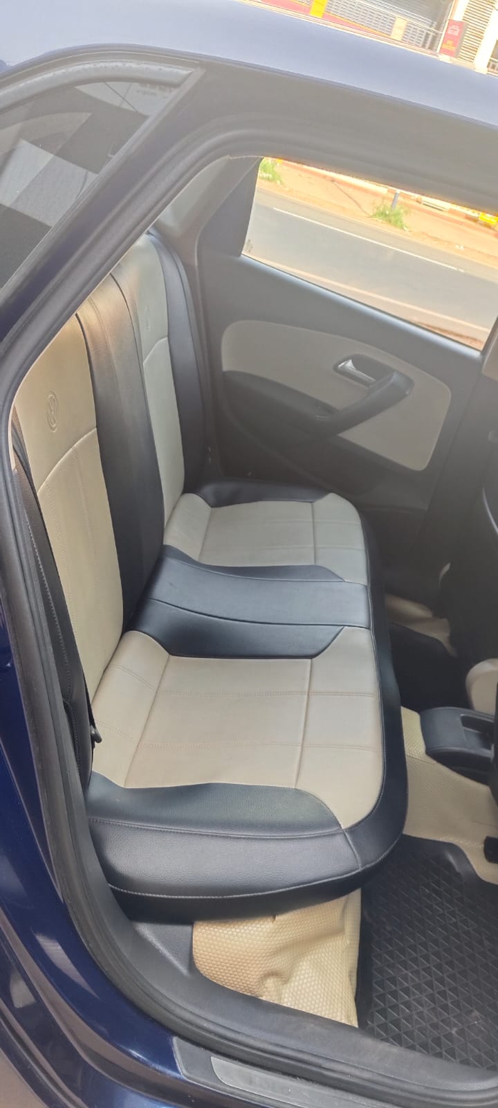 VOLKSWAGEN POLO 1.2 HIGHLINE