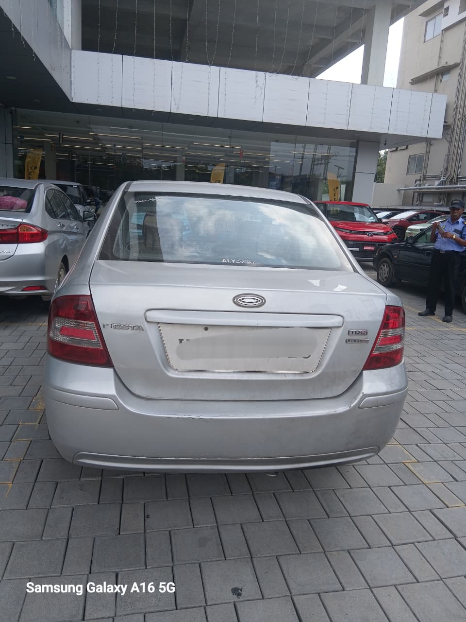 FORD FIESTA