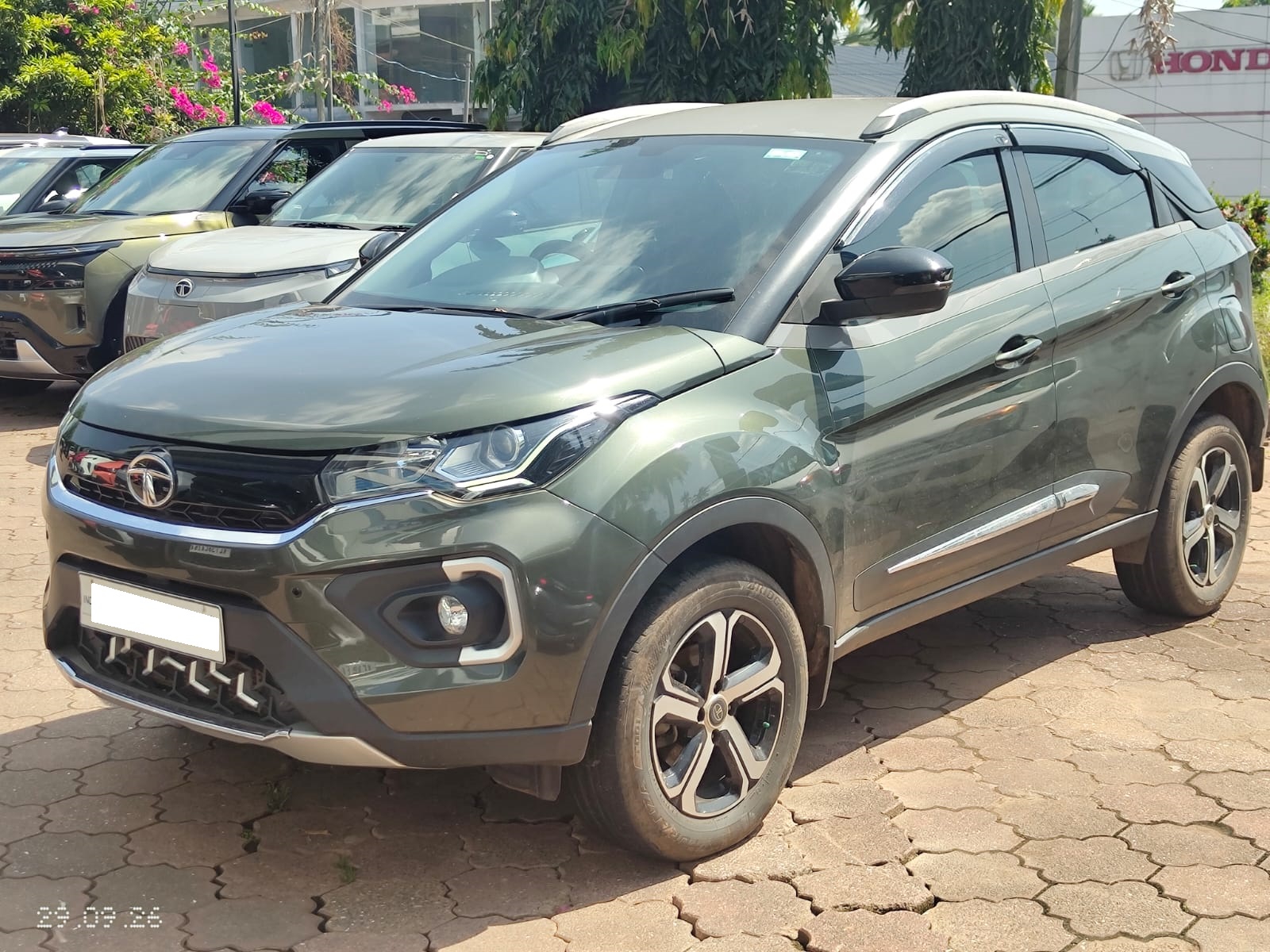 TATA – NEXON XZ+
