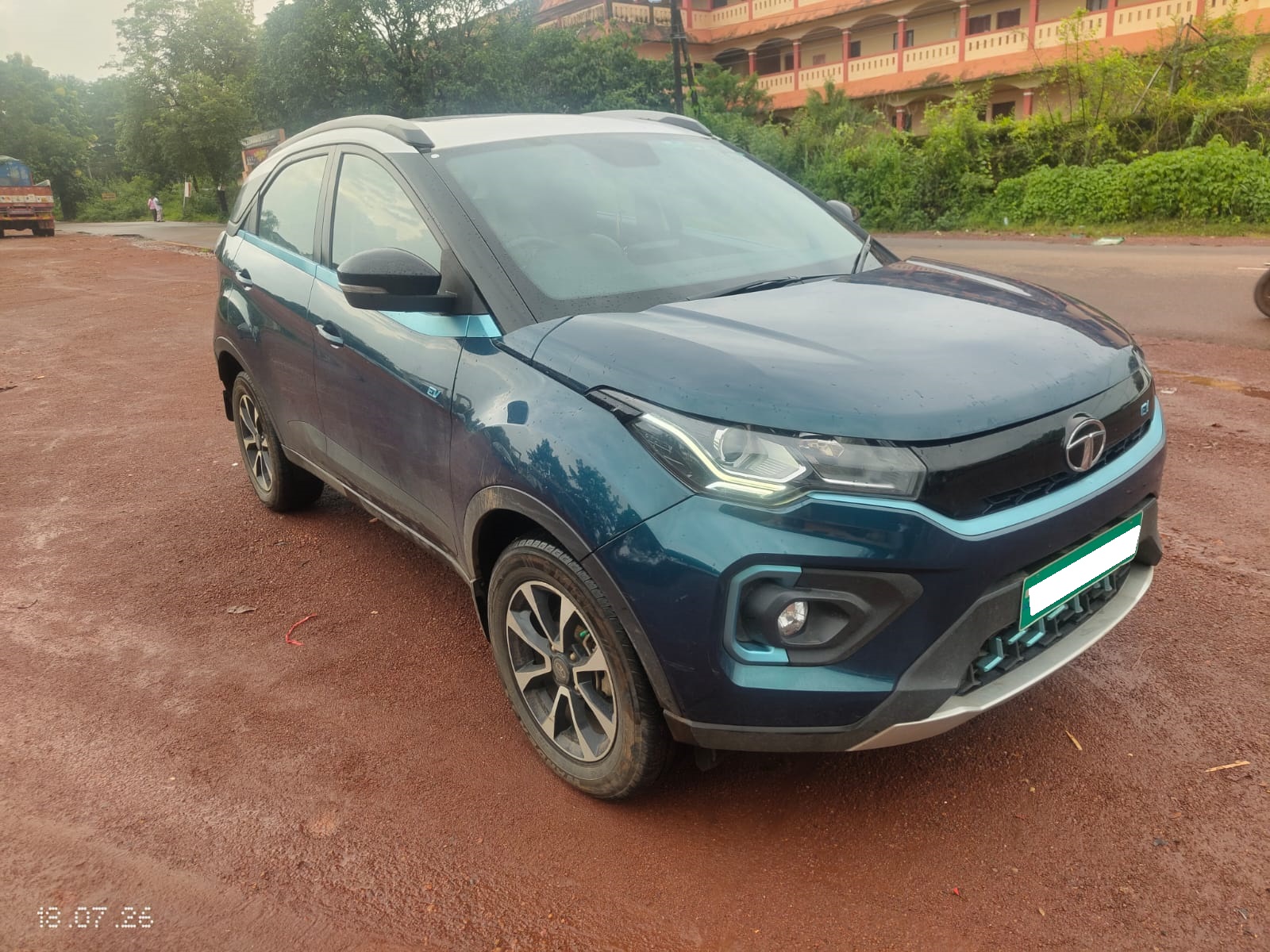 TATA – Nexon EV XZ+ Lux