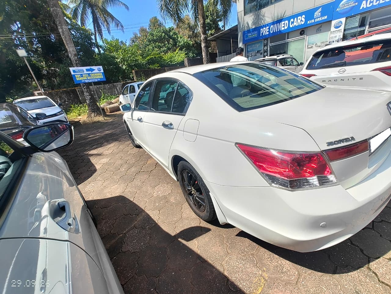 HONDA ACCORD